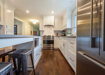 Shaker Inset Kitchen Cabinets in Arlington Heights, Illinois