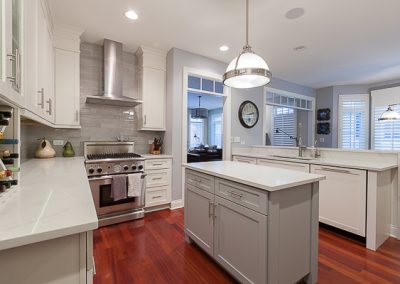 Kitchen Cabinet Refinish and Reface in Elmhurst, Illinois