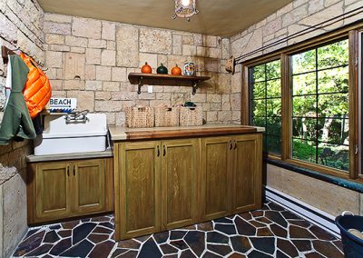 Rustic Laundry Room Cabinetry in Long Beach, Indiana