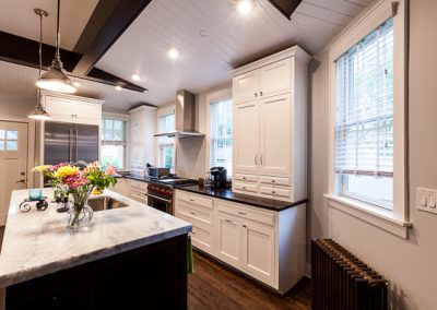 Shaker Inset Kitchen Cabinets in La Grange, Illinois