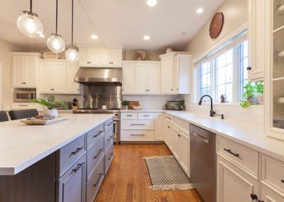 Kitchen Cabinet Painting in Elmhurst, Illinois