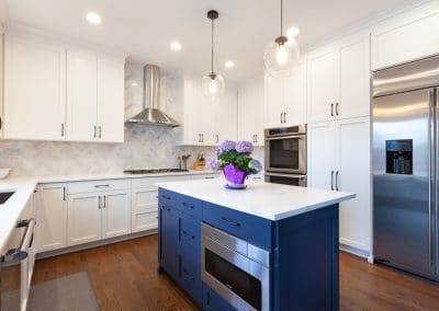 full overlay white hale navy cabinets elmhurst illinois custom kitchen cabinets