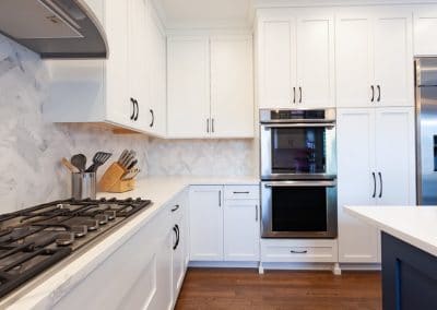 full overlay white hale navy cabinets elmhurst illinois custom kitchen cabinets