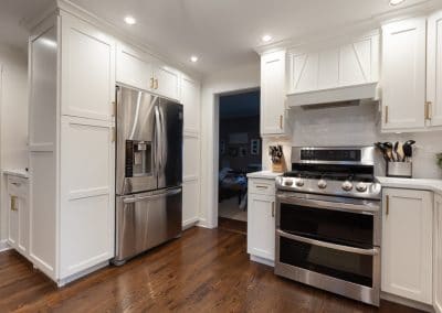 kitchen refinish reface quartz countertop cabinet painting shaker style white dove, benjamin moore brass backsplash