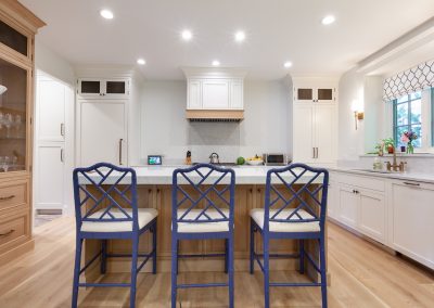 two tone inset kitchen cabinets in clarendon hills illinois elizabeth steiner photography white oak island