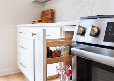 semi custom stock cabinets two tone color cabinets full overlay chicago illinois wheatland cabinets