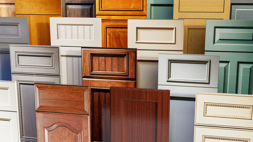 custom cabinets, stock cabinets, pros and cons