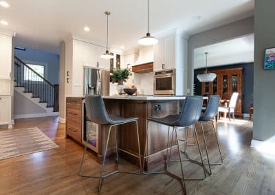 Chantilly Lace Custom Kitchen in Elmhurst, Illinois