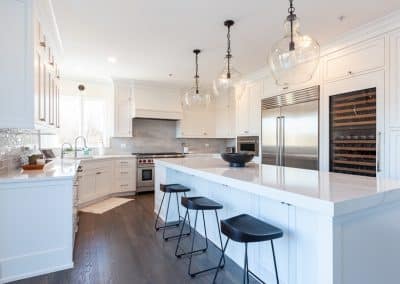 Benjamin Moore Simply White Cabinets in Long Grove, Illinois