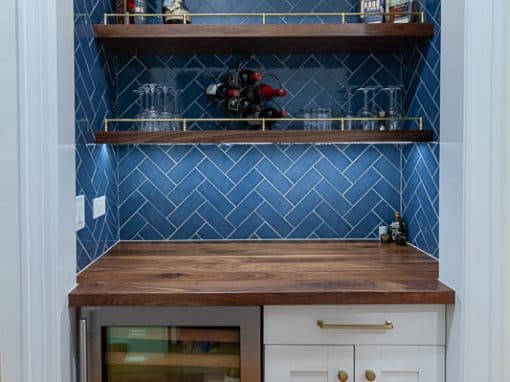 Dry Bar Refinish and Reface in Chicago, Illinois