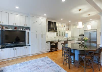 kitchen refinish and reface chicago, illinois bm swiss coffee, transitional style, shaker doors, black range and hood with gold accents